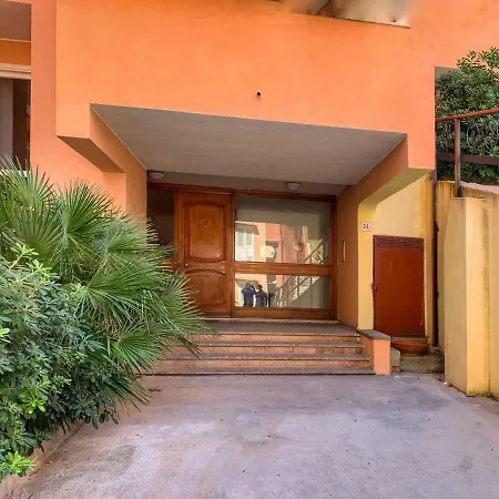Dedo House *